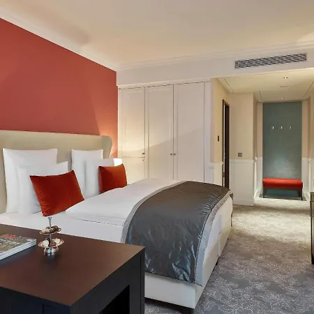 Dorint Frankfurt/oberursel 4*