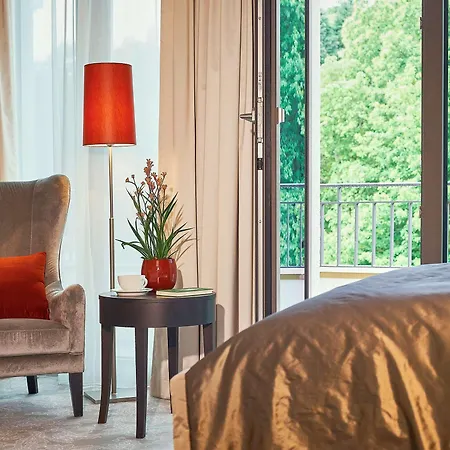 Dorint Frankfurt/oberursel 4*