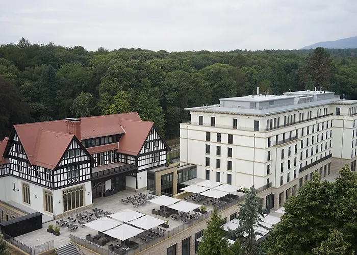 Hotel Dorint Frankfurt/oberursel 4*
